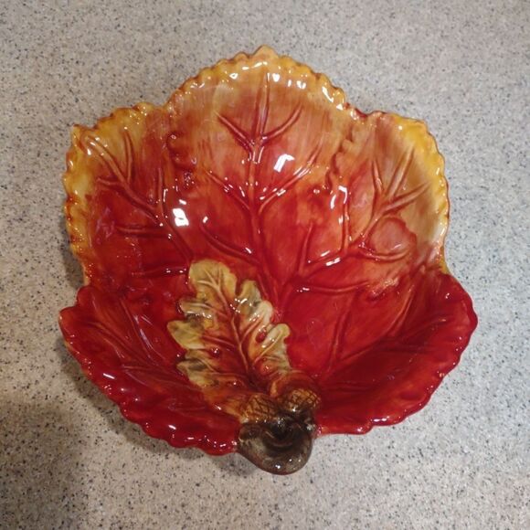 👍Fall Leaf Serving Bowl C2 - Picture 1 of 5